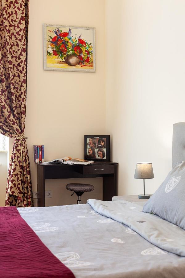 Apartment On Tamanska - Вулиця Дарії Гусяк Liov Exterior foto